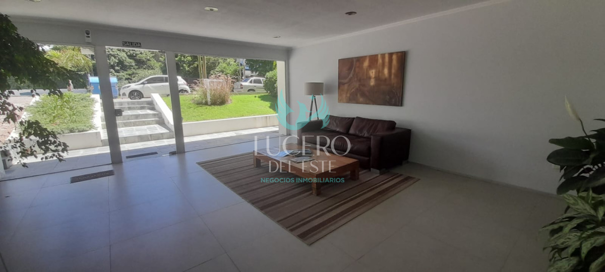 Apartamento ID.1034 - ALQUILER  INVERNAL DE APARTAMENTO DE 1 DORMITORIO Y UN BAÑOS, AYDI GRILL, PUNTA DEL ESTE 