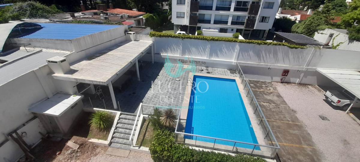 Apartamento ID.1034 - ALQUILER  INVERNAL DE APARTAMENTO DE 1 DORMITORIO Y UN BAÑOS, AYDI GRILL, PUNTA DEL ESTE 