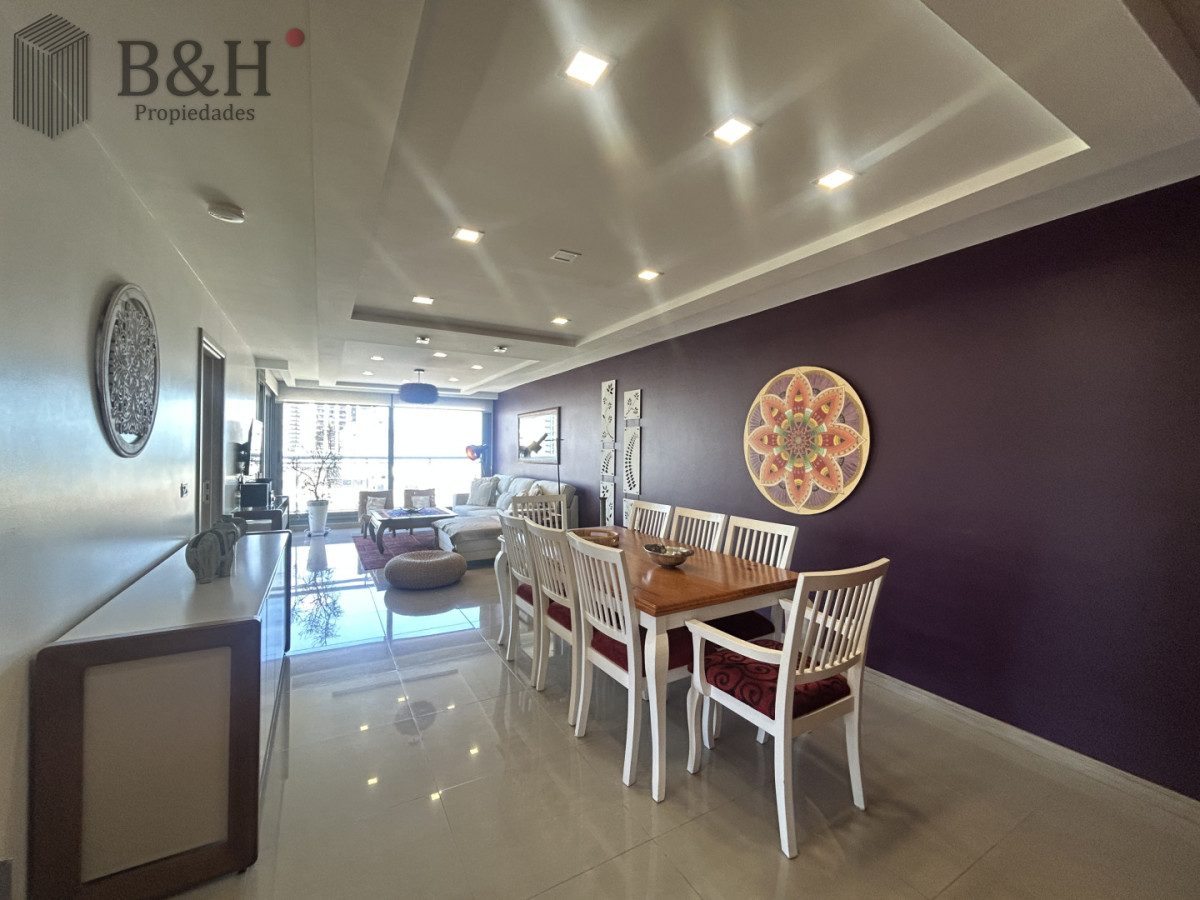 Apartamento ID.6750 - Venta apartamento de 2 dormitorios, 3 baños y doble garage en brava.