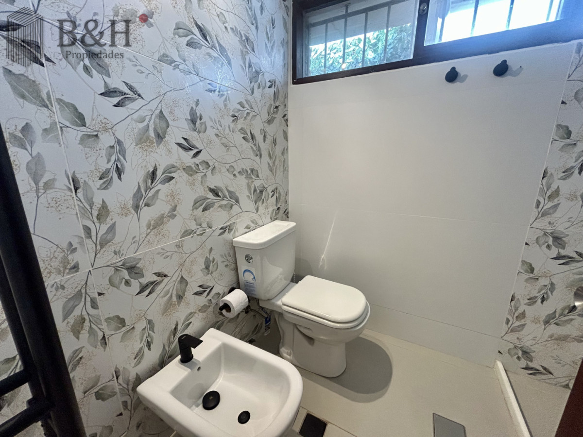Casa ID.7309 - Venta casa en Cantegril con 4 dormitorios y 3 baños en Cantegril 