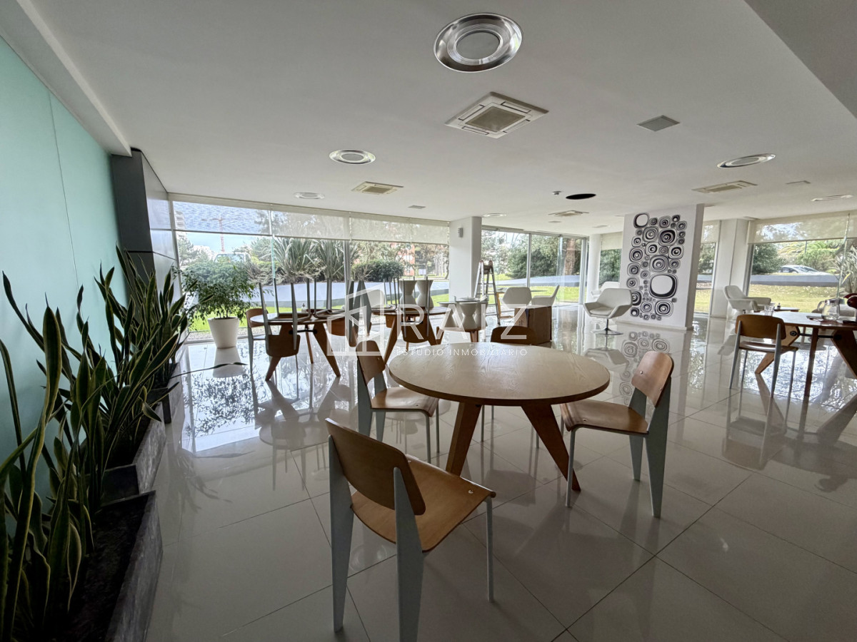 Apartamento ID.12404 - Venta apartamento 2 dormitorios y 2 baños Be Punta 