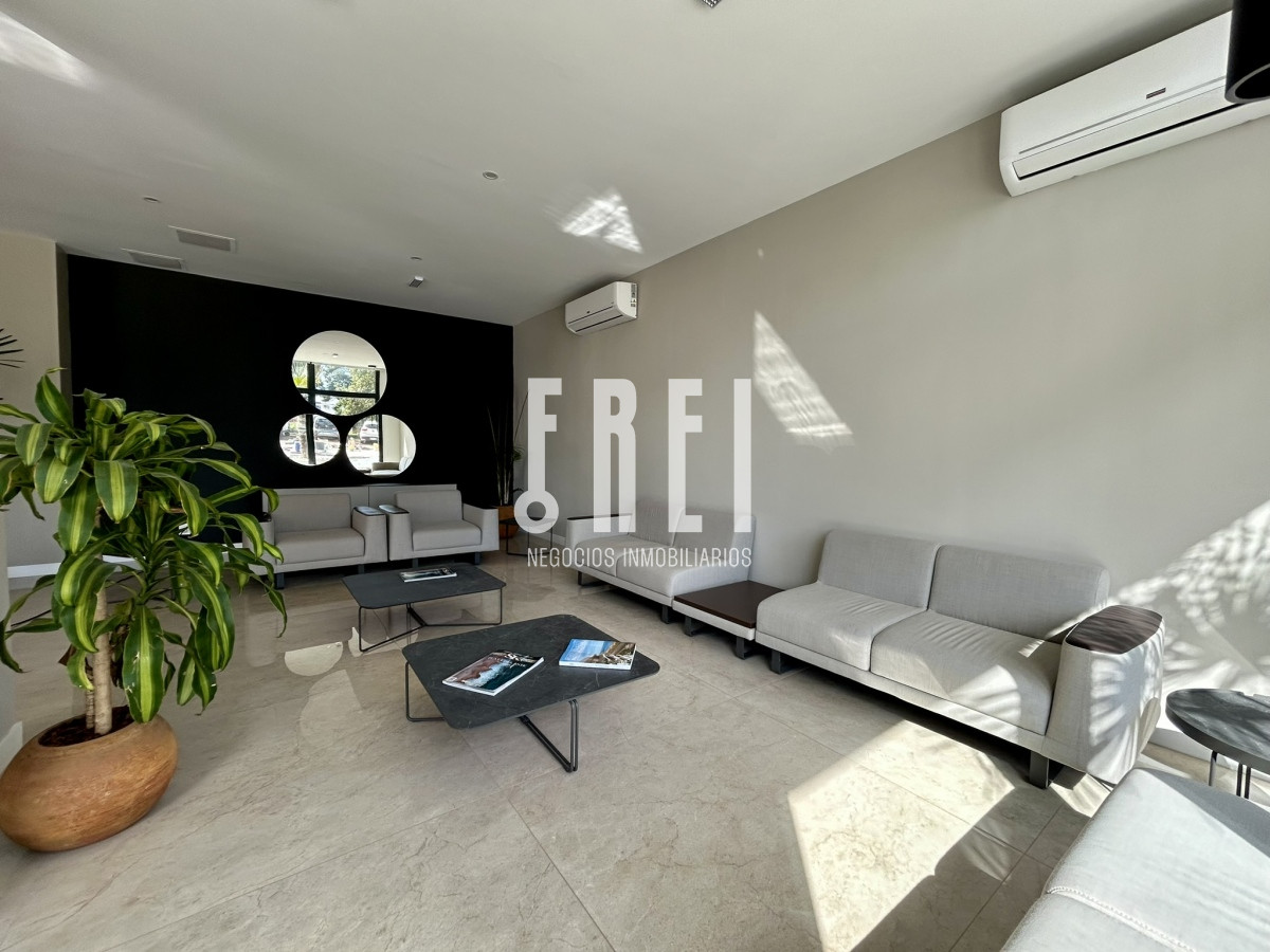 Apartamento ID.100 - VENTA DE APARTAMENTO A ESTRENAR DE 1 DORMITORIO Y 1 BAÑO, AYDI GRILL PUNTA DEL ESTE 