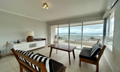 VENTA DE APARTAMENTO EN PENINSULA DE 3 DORMITORIOS Y 3 BAÑOS, PUERTO