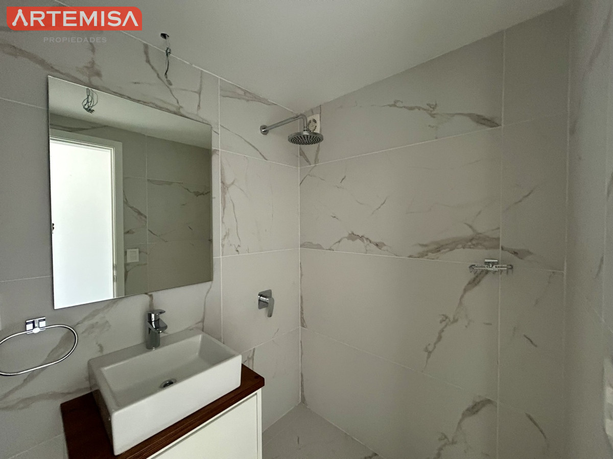 Apartamento ID.540 - VENTA DE APARTAMENTO A ESTRENAR DE 1 DORMITORIO Y 1 BAÑO, AYDI GRILL PUNTA DEL ESTE 