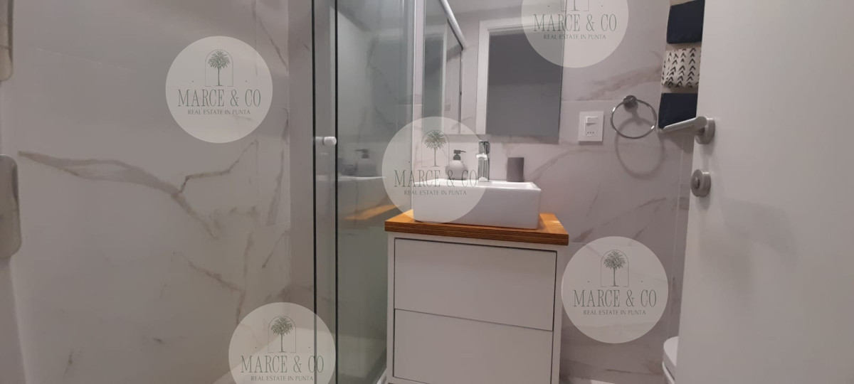 Apartamento ID.2333 - ALQUILER TEMPORADA : APARTAMENTO DE 1 DORMRITORIO Y 1 BAÑO, EDIFICIO VIEW, PUNTA DEL ESTE 
