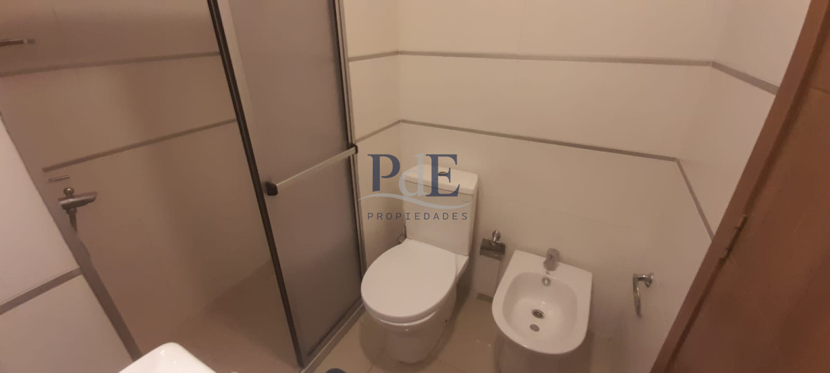 ALQUILER  INVERNAL DE APARTAMENTO DE 1 DORMITORIO Y UN BAÑOS, AYDI GRILL, PUNTA DEL ESTE  - Imagen 8