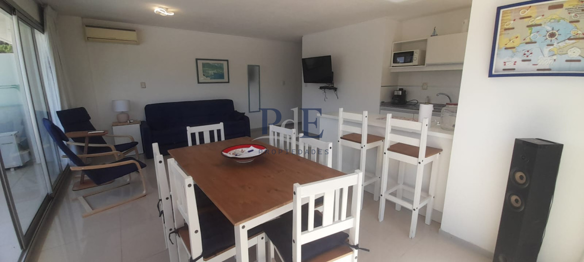 ALQUILER  INVERNAL DE APARTAMENTO DE 1 DORMITORIO Y UN BAÑOS, AYDI GRILL, PUNTA DEL ESTE  - Imagen 1