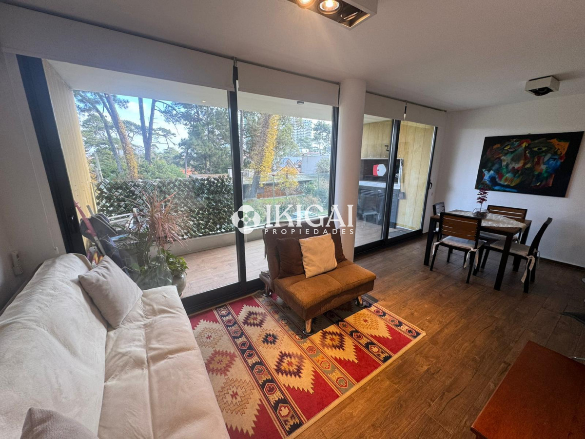 Apartamento ID.1151 - VENTA DE APARTAMENTO 2 DORMITORIOS Y 2 BAÑOS EN MANSA, PUNTA DEL ESTE 