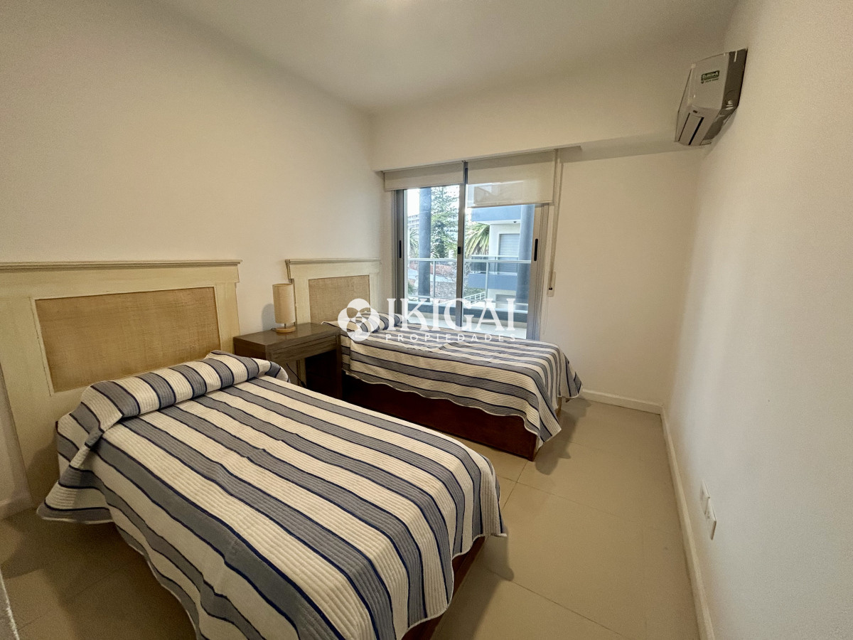 Apartamento ID.653 - VENTA DE APARTAMETNO DE 2 DORMITORIOS Y 2 BAÑOS EN PENINSULA, PUNTA DEL ESTE 