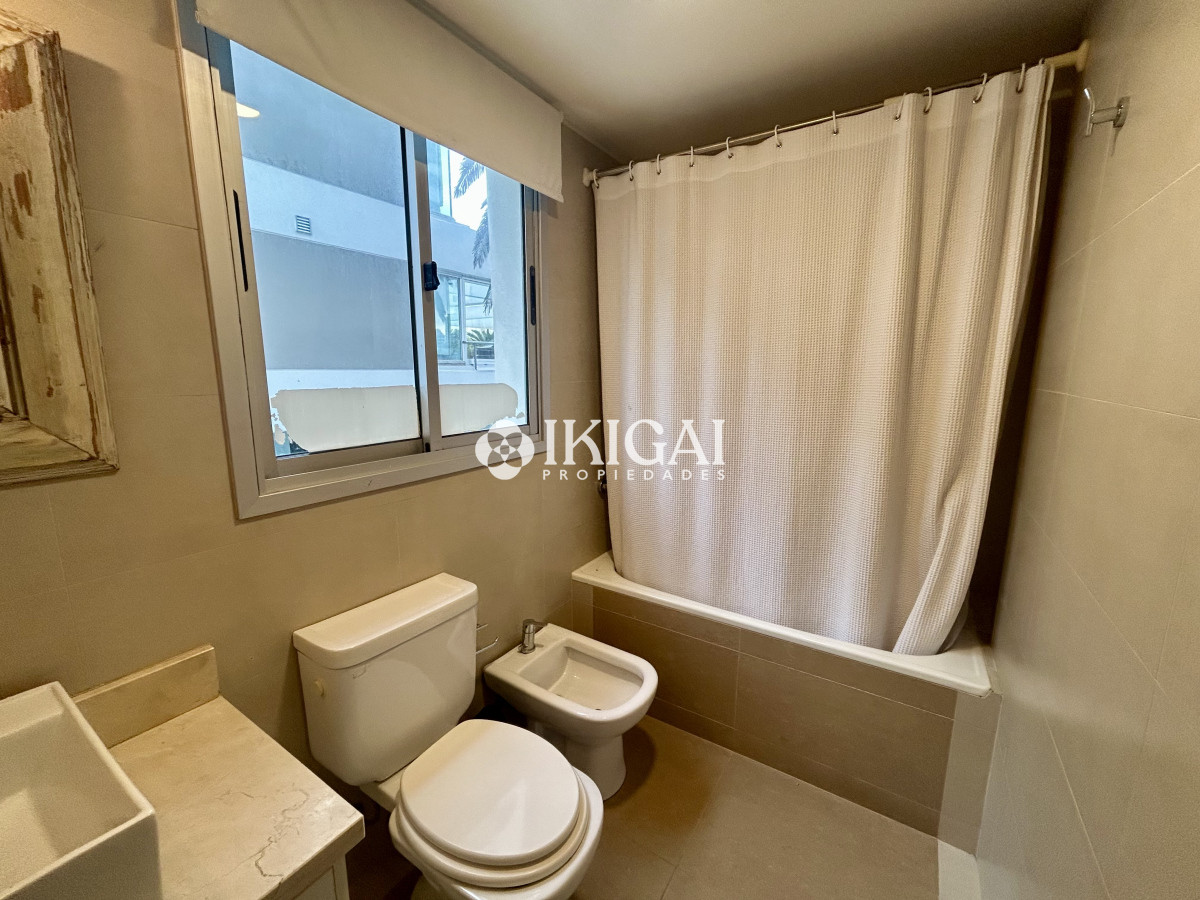 Apartamento ID.653 - VENTA DE APARTAMETNO DE 2 DORMITORIOS Y 2 BAÑOS EN PENINSULA, PUNTA DEL ESTE 