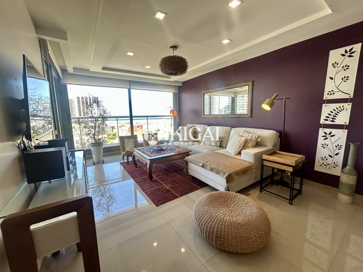 Apartamento ID.984 - Venta apartamento de 2 dormitorios, 3 baños y doble garage en brava.