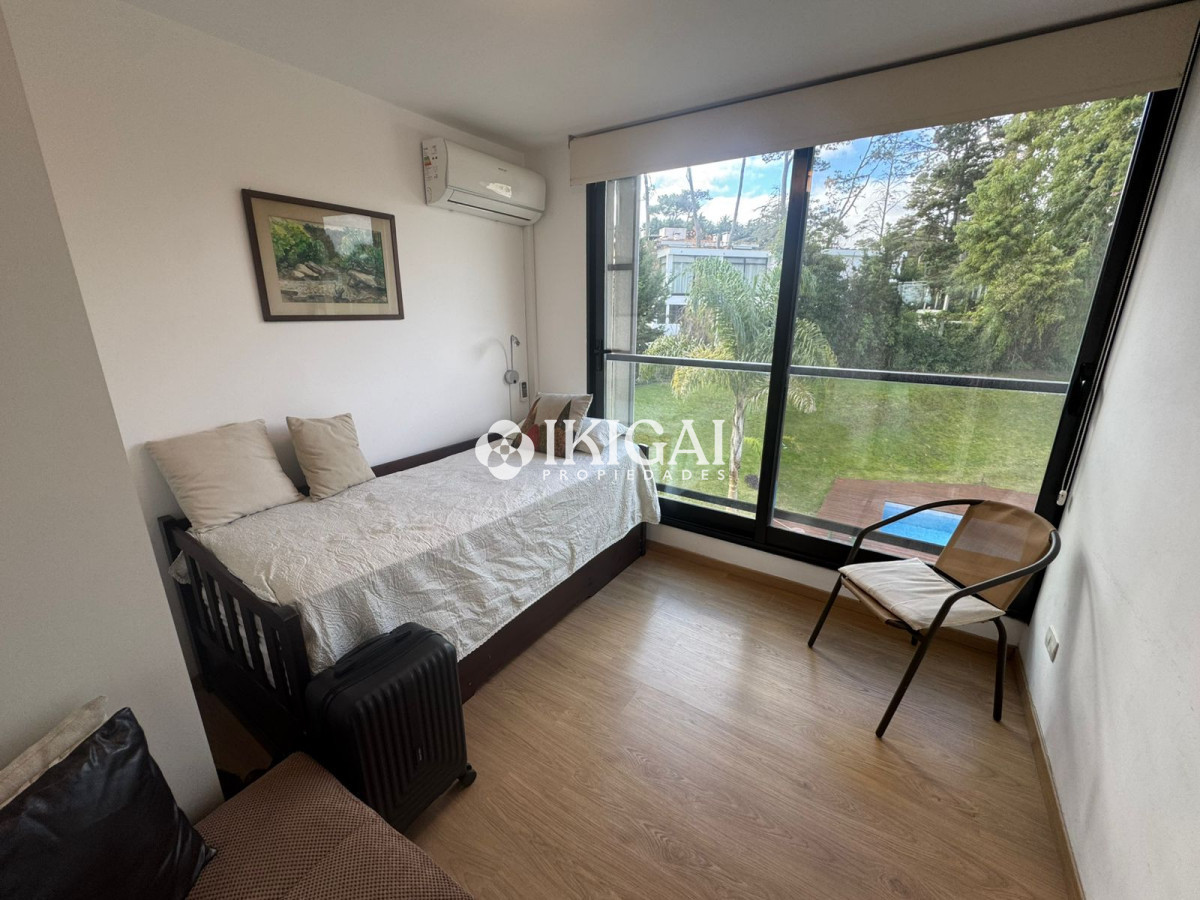 Apartamento ID.1151 - VENTA DE APARTAMENTO 2 DORMITORIOS Y 2 BAÑOS EN MANSA, PUNTA DEL ESTE 