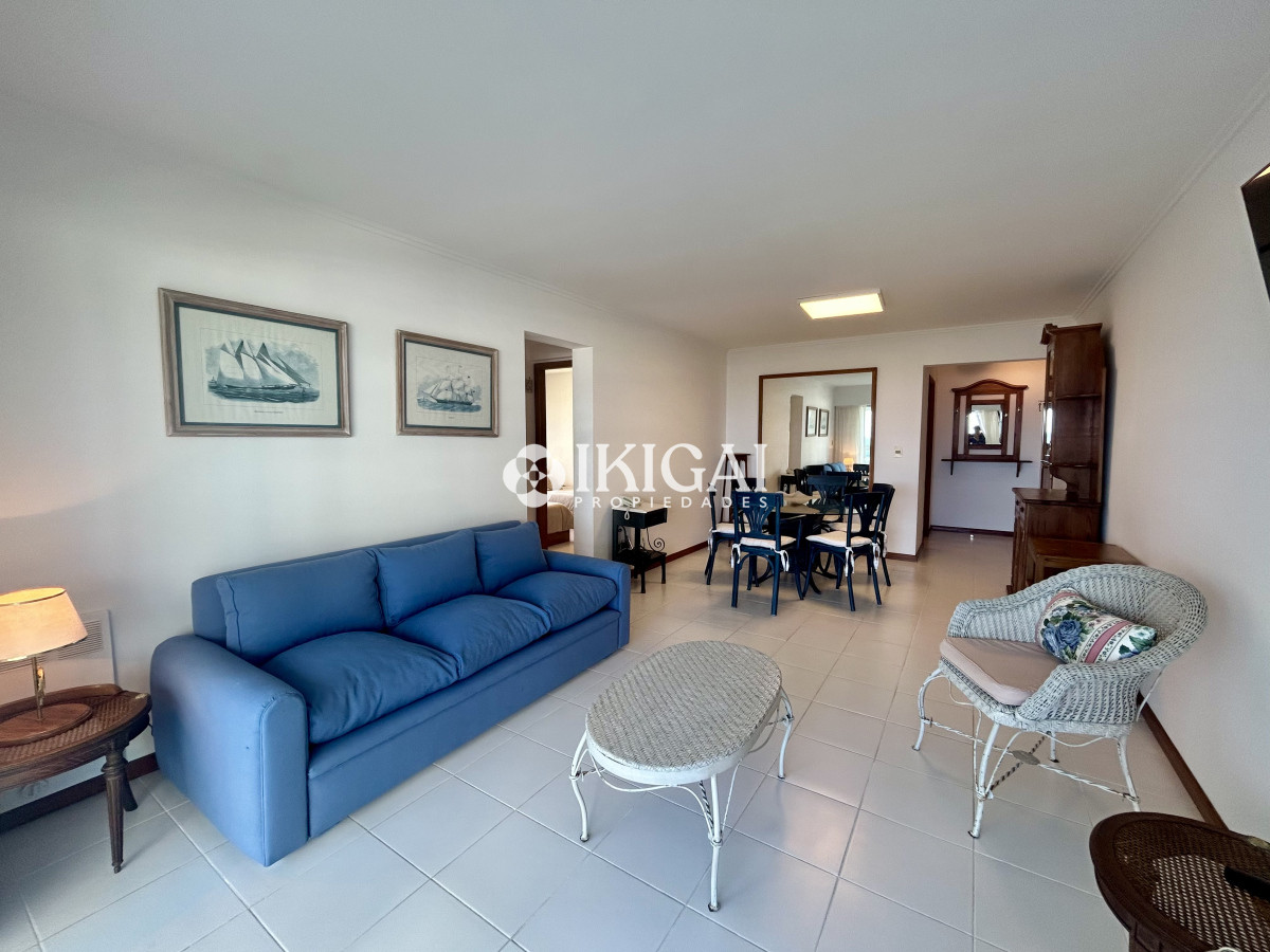 Apartamento ID.437 - VENTA DE APARTAMENTO 2 DORMITORIOS Y 2 BAÑOS(1 SUITE) PLAYA BRAVA, PUNTA DEL ESTE 
