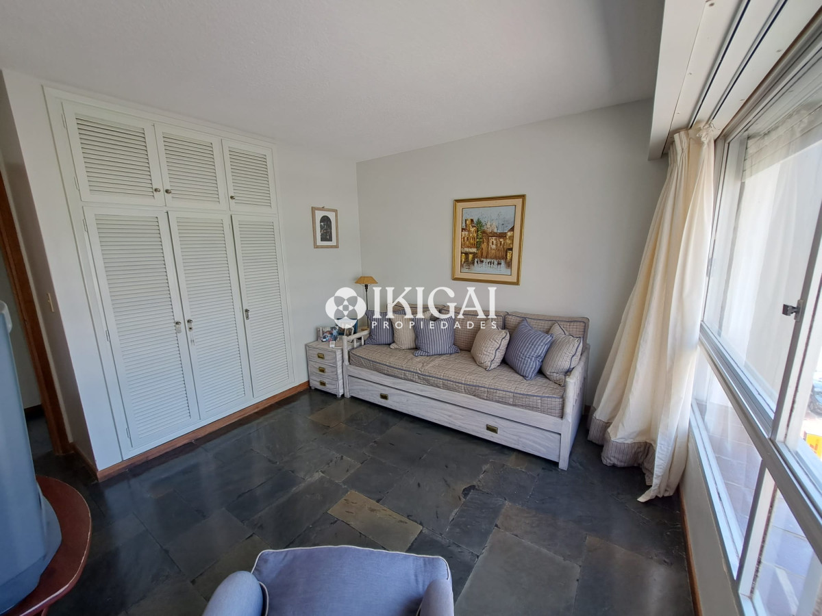 Apartamento ID.68 - VENTA DE APARTAMENTO 3 DORMITORIOS 2 BAÑOS 1 SUITE PENÍNSULA PUNTA DEL ESTE