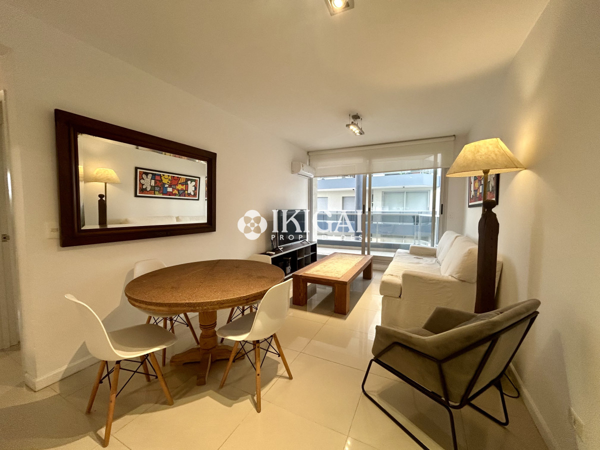 Apartamento ID.653 - VENTA DE APARTAMETNO DE 2 DORMITORIOS Y 2 BAÑOS EN PENINSULA, PUNTA DEL ESTE 
