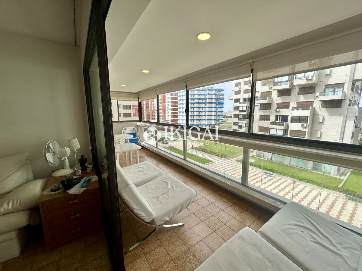Apartamento ID.426 - VENTA DE APARTAMENTO DE 2 DORMITORIOS Y 2 BAÑOS EN PLAYA BRAVA, PUNTA DEL ESTE 