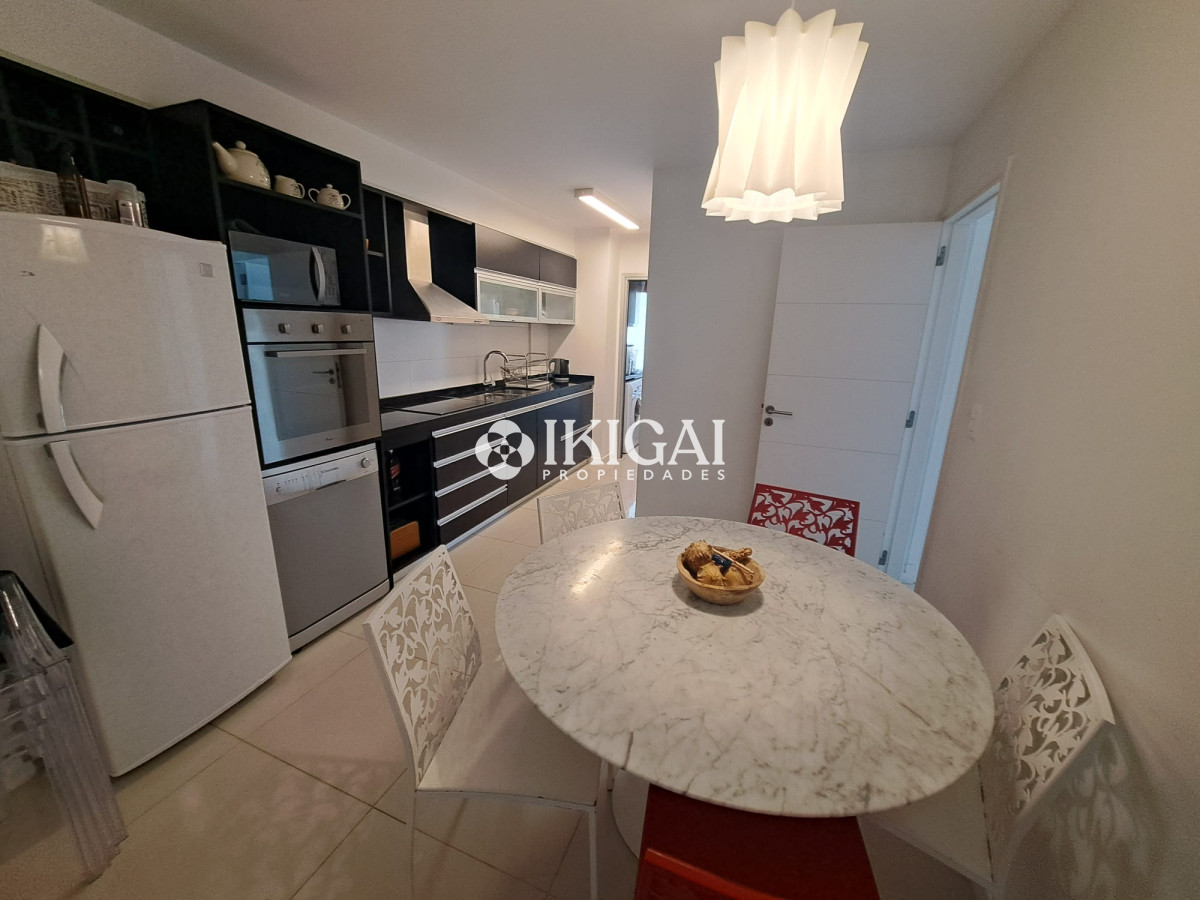 Apartamento ID.87 - VENTA APARTAMENTO 3 DORMITORIOS 2 BAÑOS 1 SUITE PLAYA BRAVA PUNTA DEL ESTE