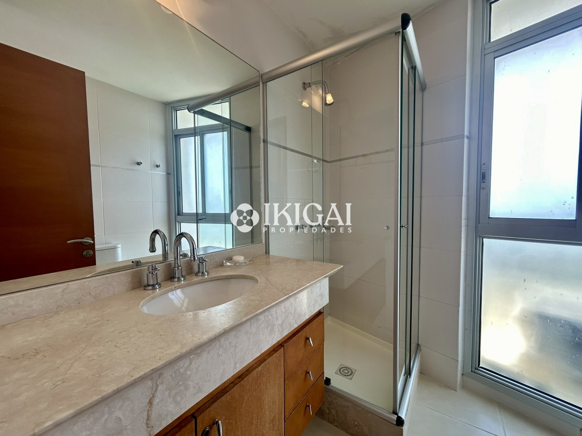 Apartamento ID.1 - APARTAMENTO EN VENTA EN PLAYA MANSA 
