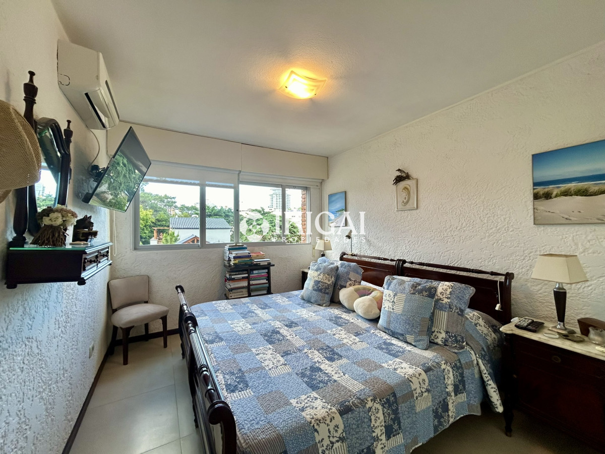 Apartamento ID.200 - VENTA APARTAMENTO 1 DORMITORIO Y 1 BAÑO AIDY GRILL PUNTA DEL ESTE