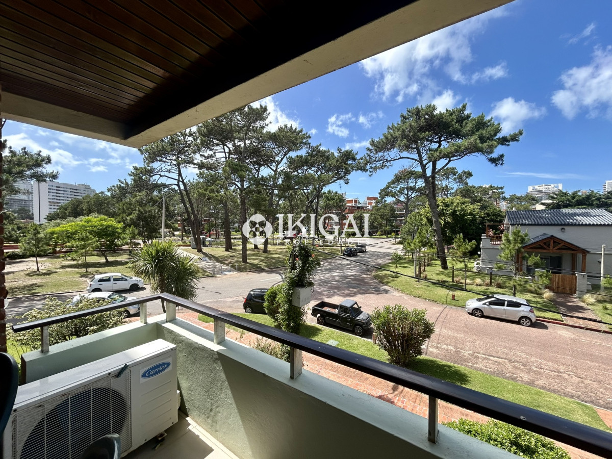 Apartamento ID.200 - VENTA APARTAMENTO 1 DORMITORIO Y 1 BAÑO AIDY GRILL PUNTA DEL ESTE