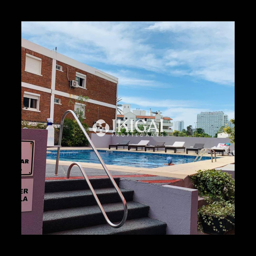Apartamento ID.445 - VENTA DE APARTAMENTO DE 2 DORMITORIOS Y 2 BAÑOS CON SERVICIO PLAYA BRAVA, PUNTA DEL ESTE 