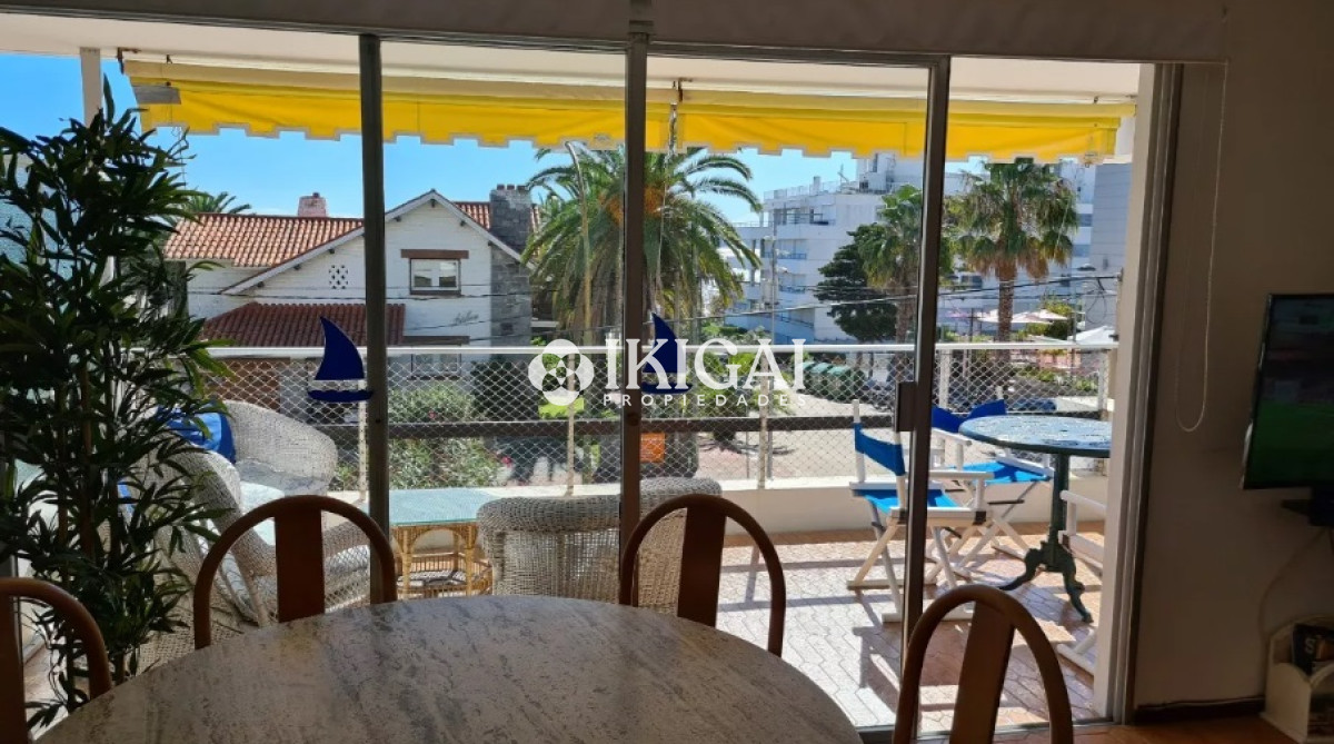 Apartamento ID.184 - VENTA APARTAMENTO DE 2 DORMITORIOS 2 BAÑOS 1 EN SUITE PENÍNSULA PUNTA DEL ESTE