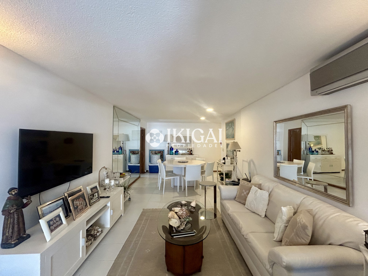 Apartamento ID.788 - Venta apartamento 2 dormitorios y 3 baños en playa brava 