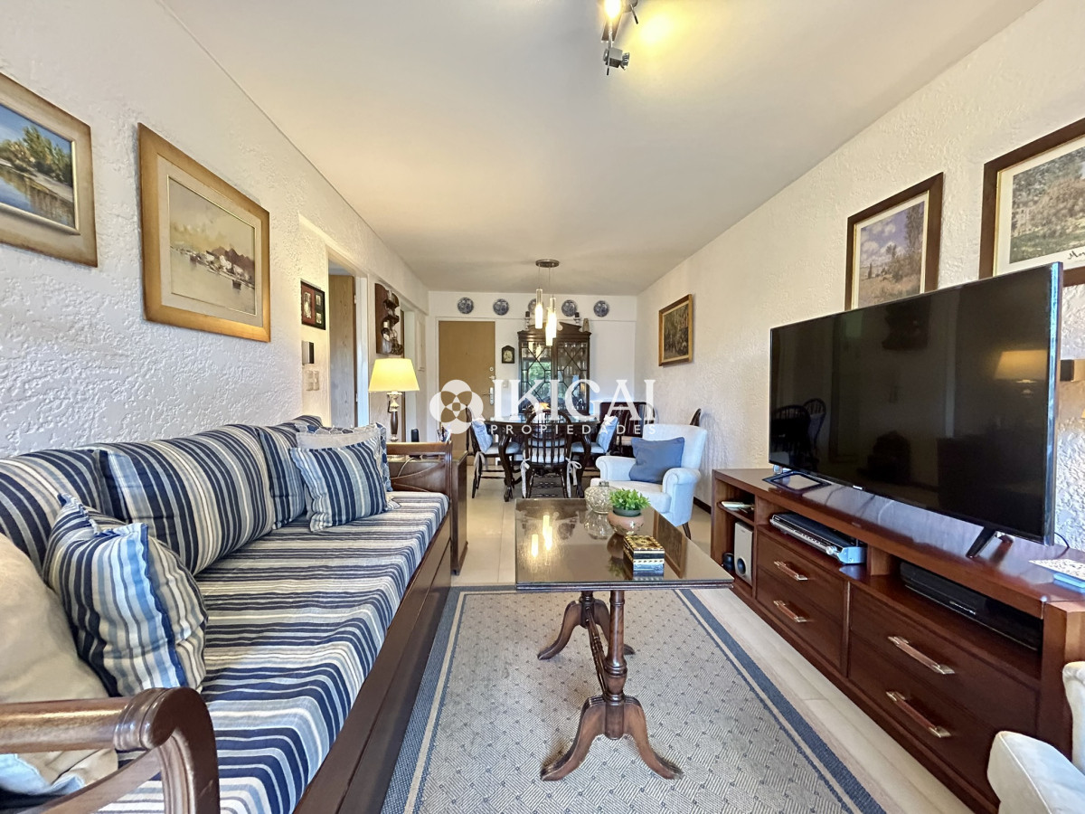 Apartamento ID.200 - VENTA APARTAMENTO 1 DORMITORIO Y 1 BAÑO AIDY GRILL PUNTA DEL ESTE