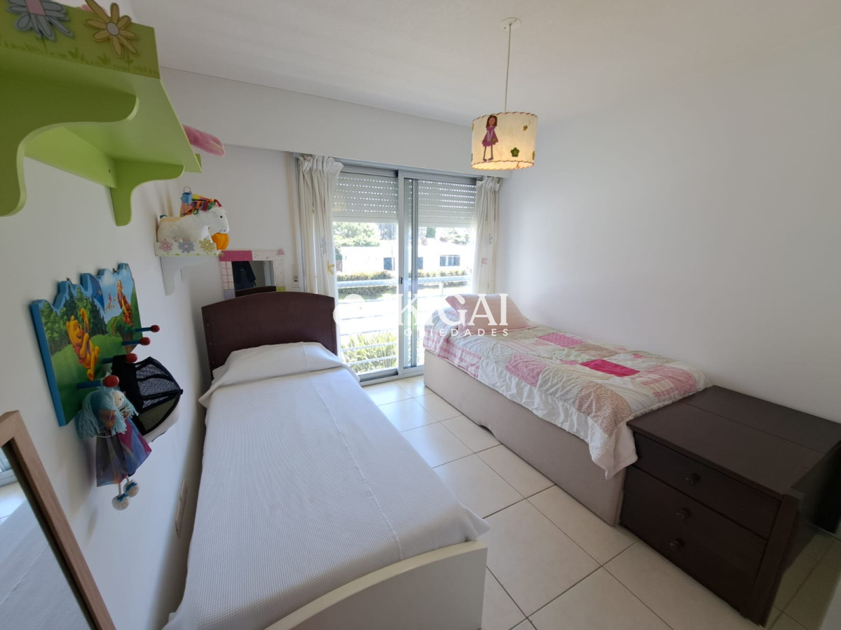 Apartamento ID.62 - VENTA APARTAMENTO 3 DORMITORIOS 2 BAÑOS 1 SUITE PLAYA MANSA PUNTA DEL ESTE