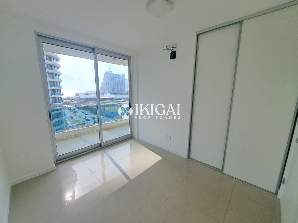 Apartamento ID.85 - VENTA APARTAMENTO 3 DORMITORIOS 3 BAÑOS 1 SUITE AIDY GRILL PUNTA DEL ESTE