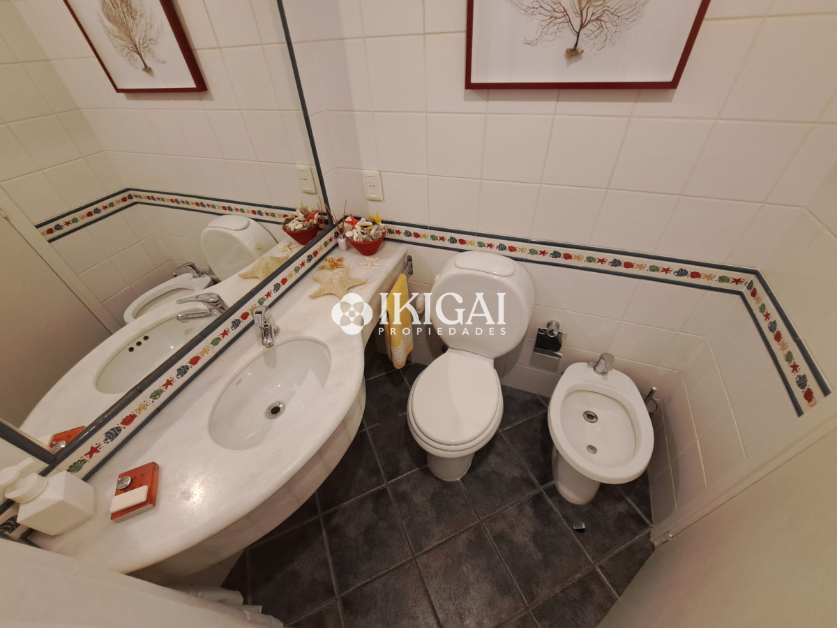 Apartamento ID.56 - VENTA APARTAMENTO 2 DORMITORIOS 1 BAÑO PLAYA MANSA PUNTA DEL ESTE