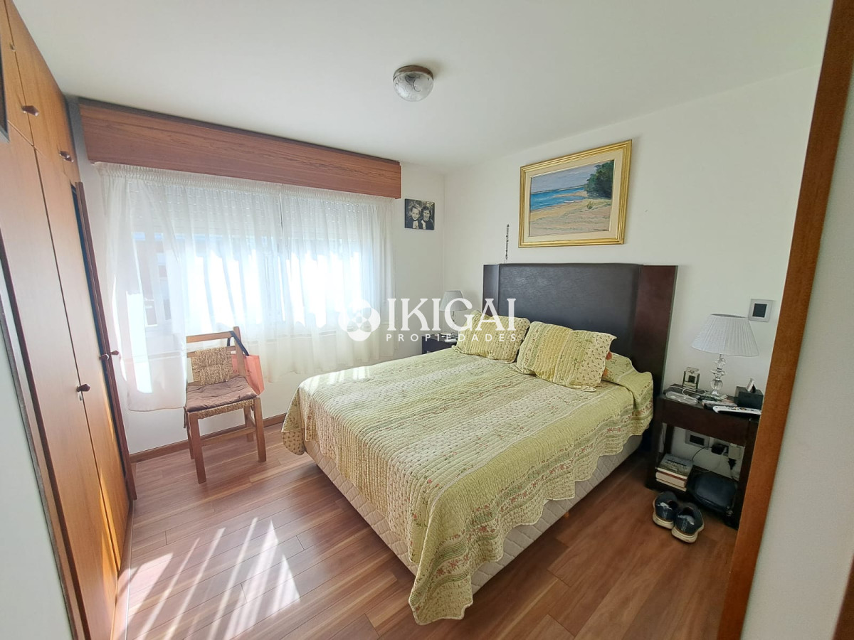 Apartamento ID.59 - VENTA APARTAMENTO 3 DORMITORIOS 2 BAÑOS 1 SUITE PLAYA MANSA PUNTA DEL ESTE