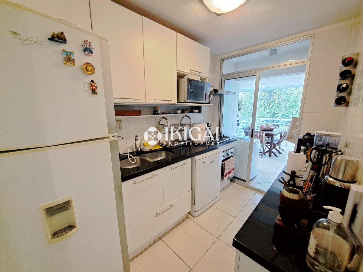 Apartamento ID.66 - VENTA APARTAMENTO 2 BAÑOS 1 SUITE PLAYA MANSA PUNTA DEL ESTE