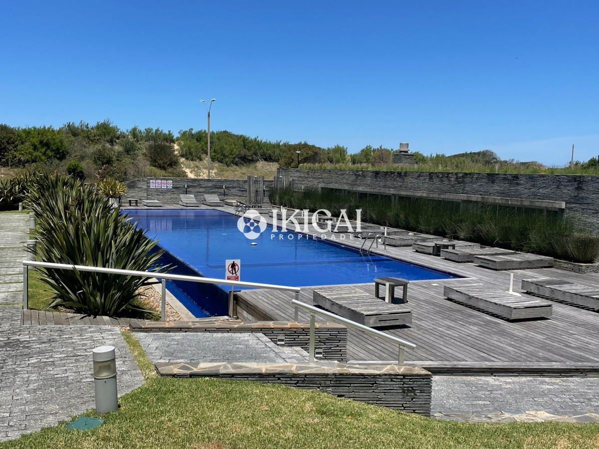 Apartamento ID.51 - VENTA APARTAMENTO 4 DORMITORIOS 4 SUITES EDIFICIO BRAVA 28 PLAYA BRAVA PUNTA DEL ESTE