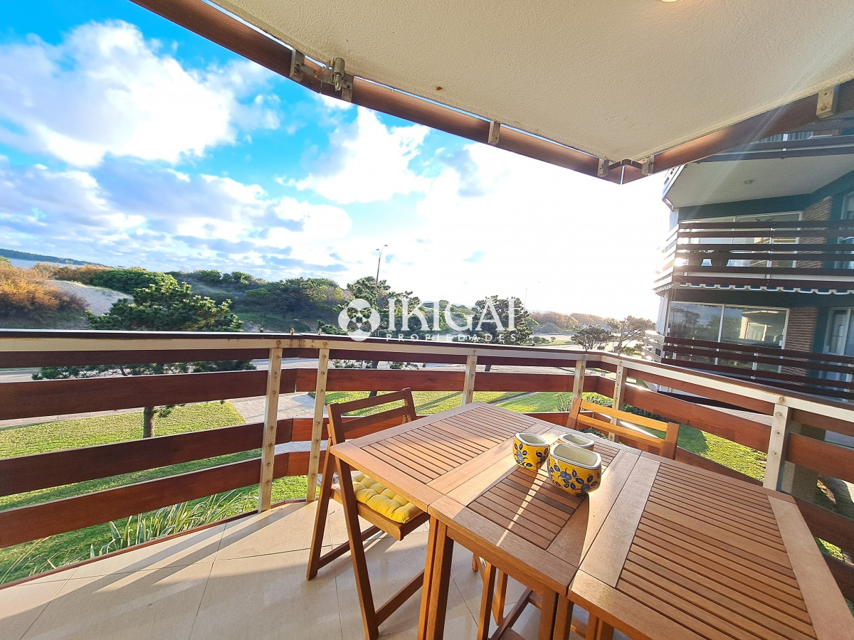 Apartamento ID.63 - VENTA APARTAMENTO 3 DORMITORIOS 2 BAÑOS PLAYA MANSA PUNTA DEL ESTE
