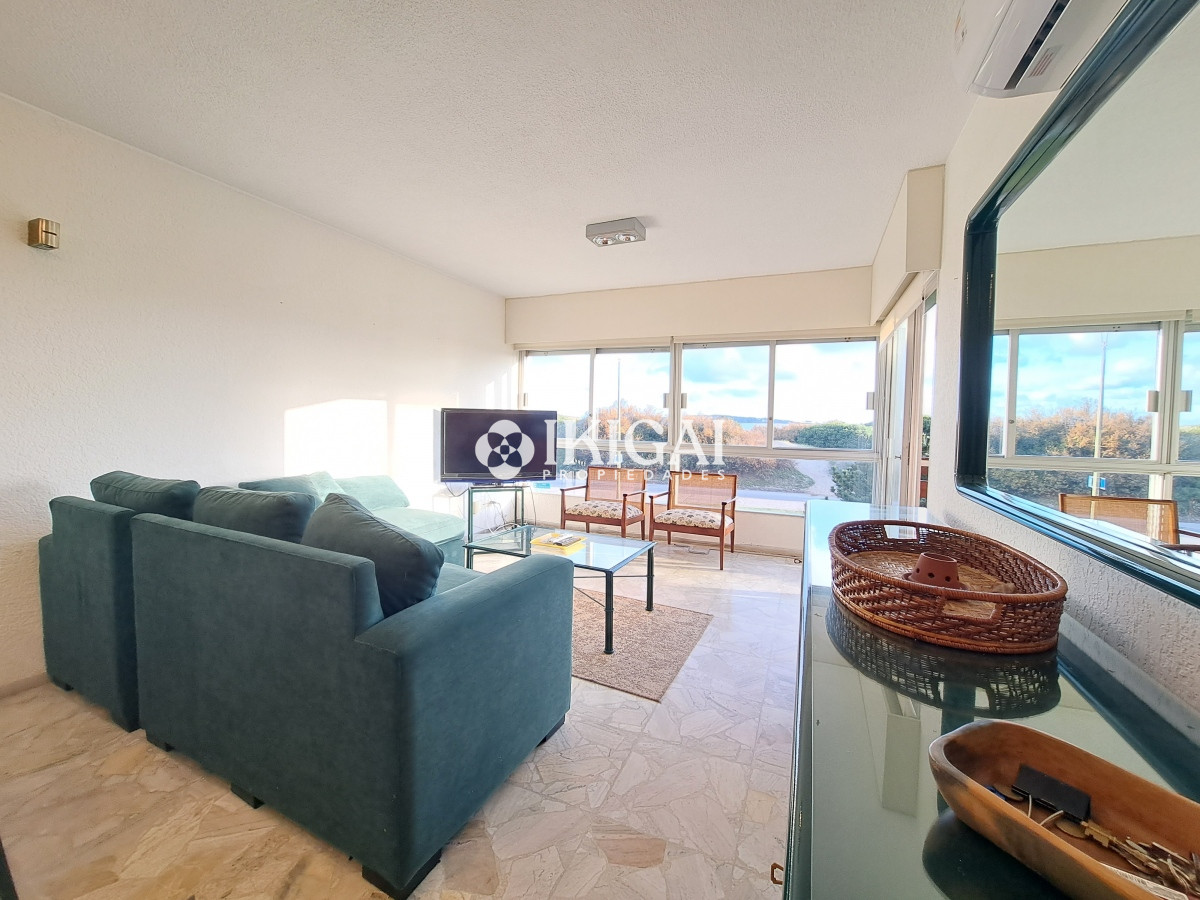 Apartamento ID.63 - VENTA APARTAMENTO 3 DORMITORIOS 2 BAÑOS PLAYA MANSA PUNTA DEL ESTE