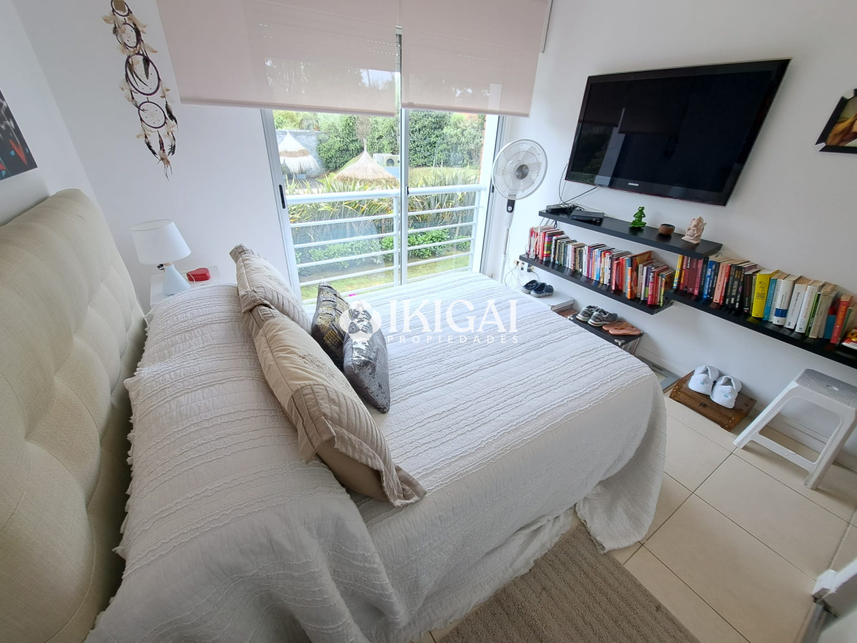 Apartamento ID.66 - VENTA APARTAMENTO 2 BAÑOS 1 SUITE PLAYA MANSA PUNTA DEL ESTE