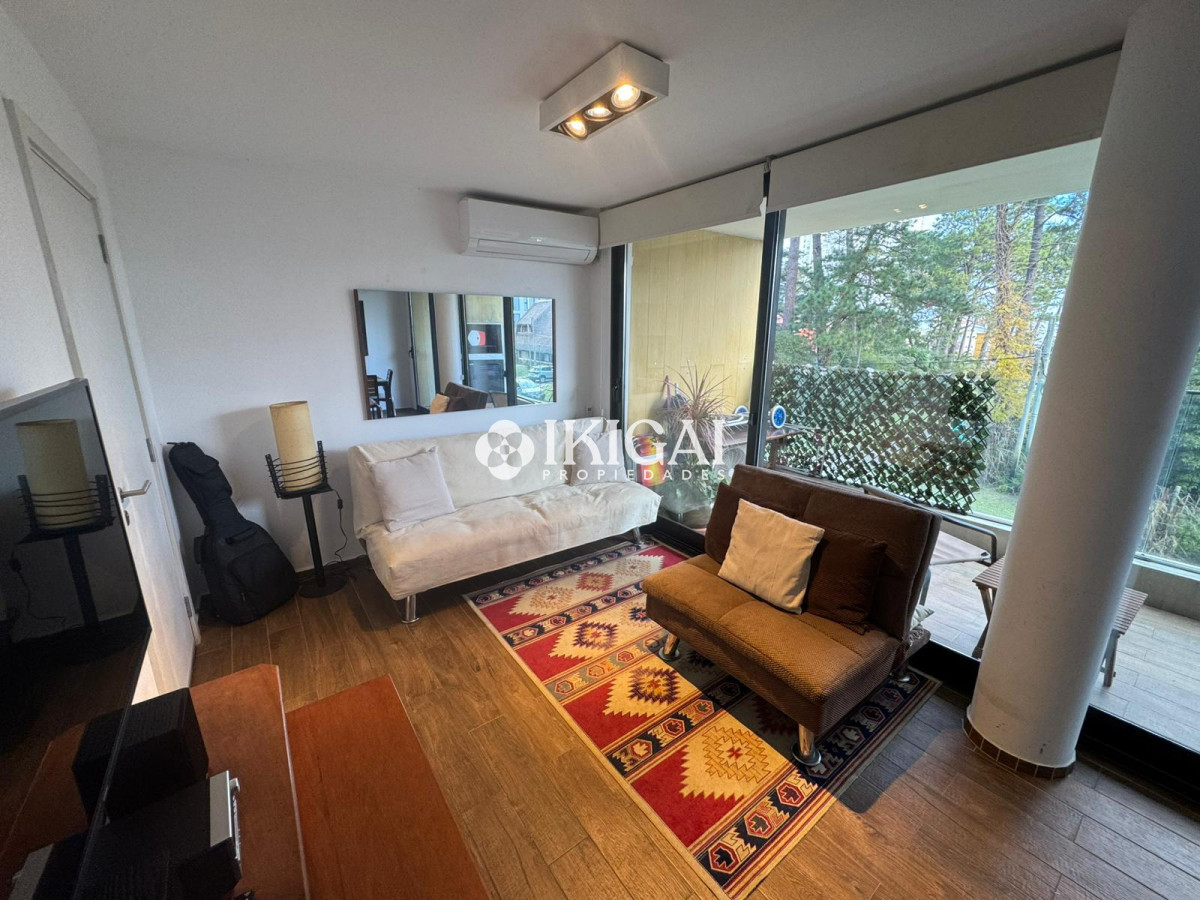 Apartamento ID.1151 - VENTA DE APARTAMENTO 2 DORMITORIOS Y 2 BAÑOS EN MANSA, PUNTA DEL ESTE 