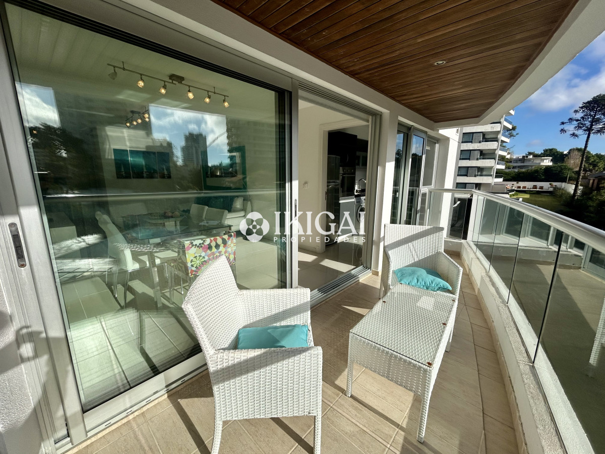 Apartamento ID.475 - VENTA DE APARTAMENTO DE 2 DORMITORIO Y 2 BAÑOS, PLAYA BRAVA PUNTA DEL ESTE 