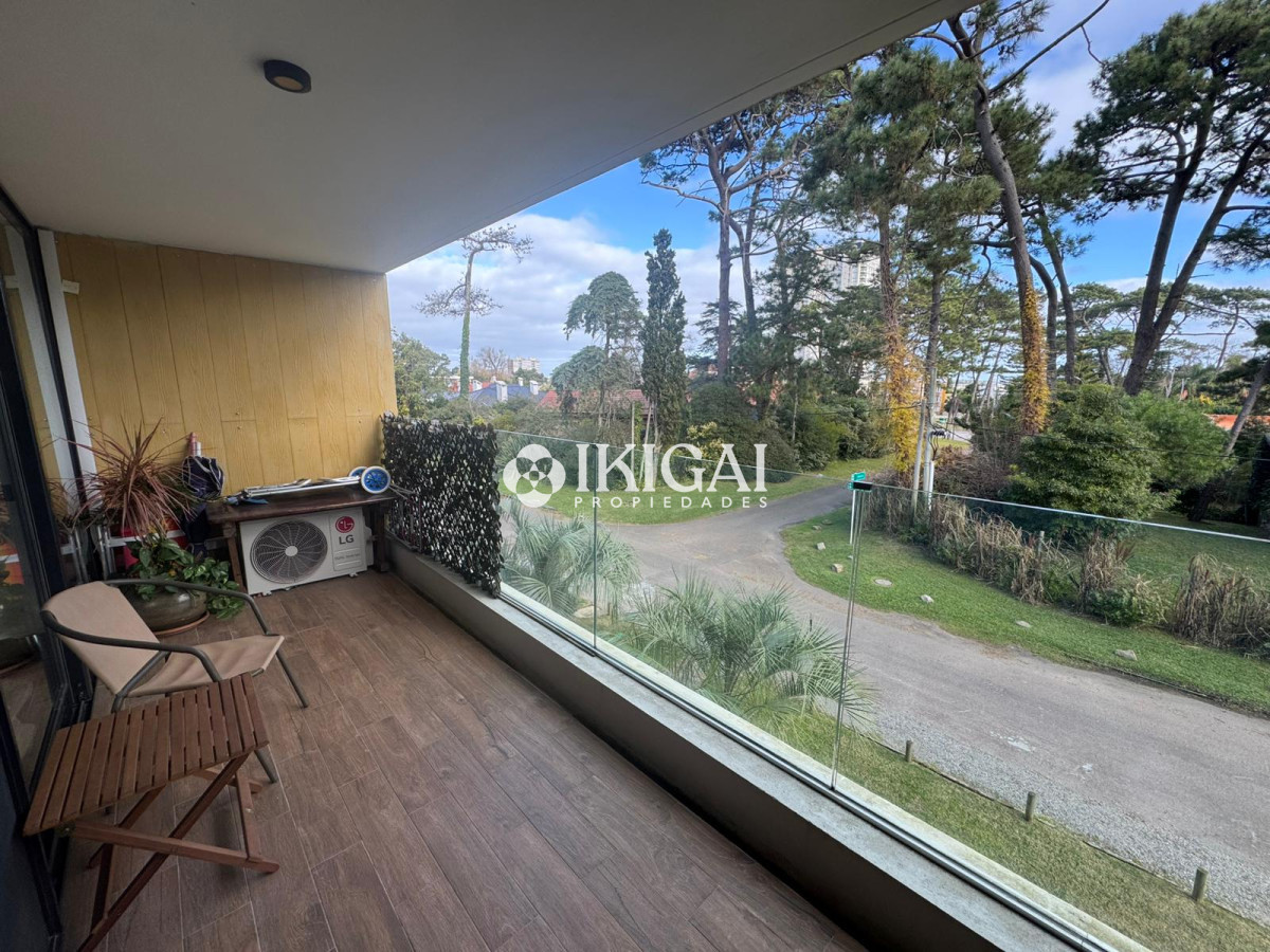 Apartamento ID.1151 - VENTA DE APARTAMENTO 2 DORMITORIOS Y 2 BAÑOS EN MANSA, PUNTA DEL ESTE 