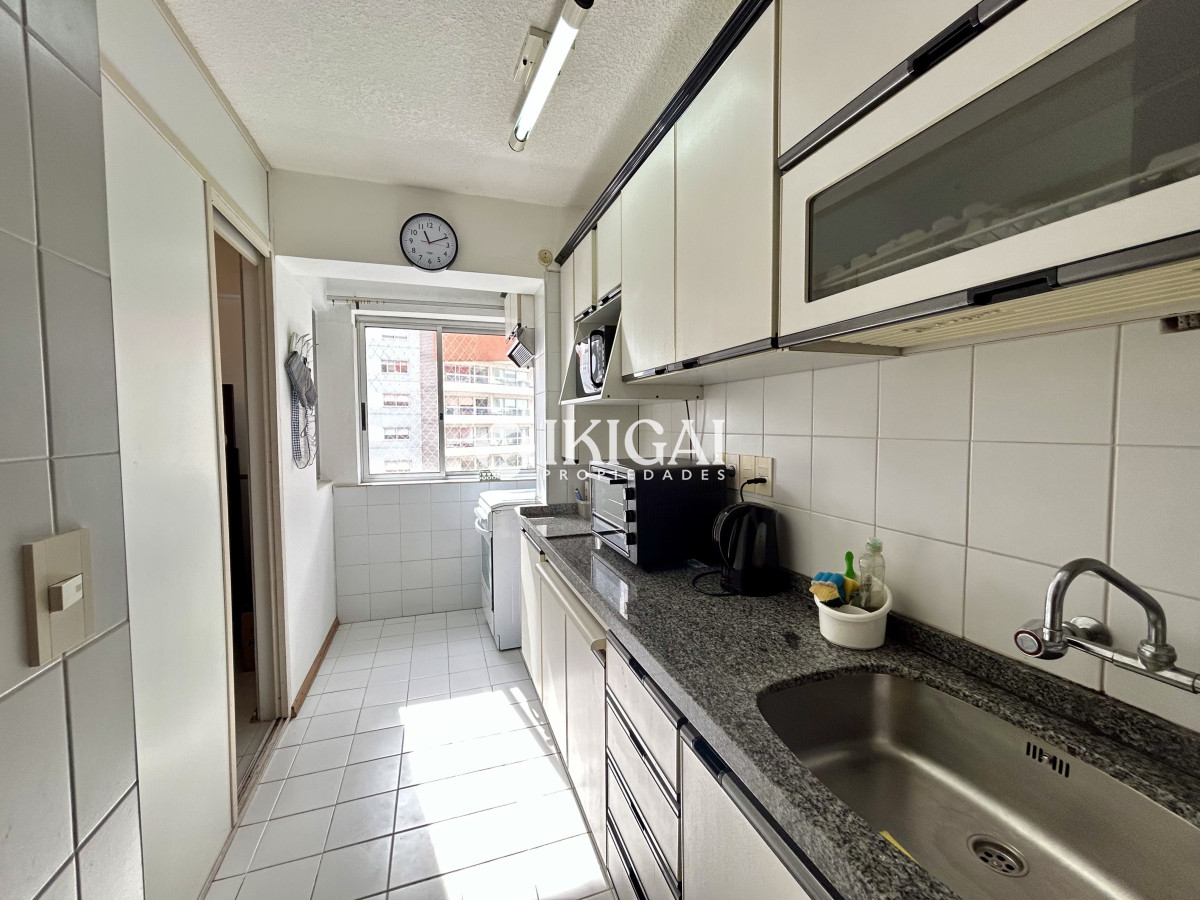 Apartamento ID.445 - VENTA DE APARTAMENTO DE 2 DORMITORIOS Y 2 BAÑOS CON SERVICIO PLAYA BRAVA, PUNTA DEL ESTE 