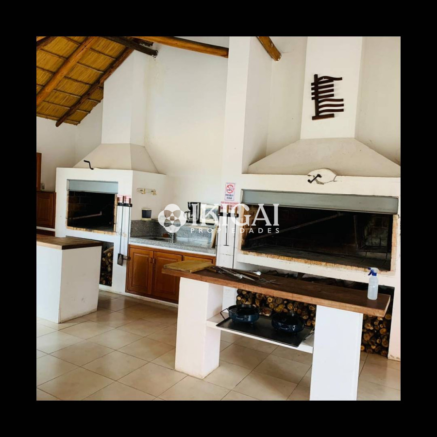 Apartamento ID.53 - VENTA APARTAMENTO 2 DORMITORIOS DOS BAÑOS 1 SUITE ED SCORPIO PLAYA BRAVA PUNTA DEL ESTE