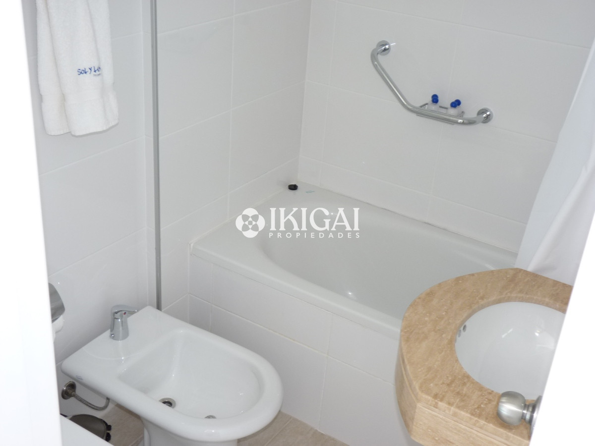 Apartamento ID.69 - VENTA APARTAMENTO 2 DORMITORIOS 2 BAÑOS 1 SUITE AIDY GRILL PUNTA DEL ESTE