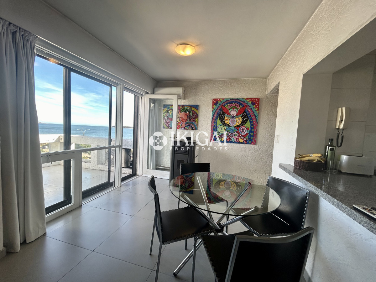 Apartamento ID.177 - VENTA DE APARTAMENTO DE 2 DORMITORIOS Y 2 BAÑOS, PLAYA MANSA PUNTA DE ESTE 