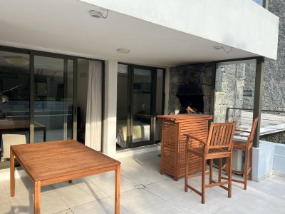 VENTA APARTAMENTO 2 DORMITORIOS UN BAÑO Y TOILETTE SAN RAFAEL PUNTA DEL ESTE