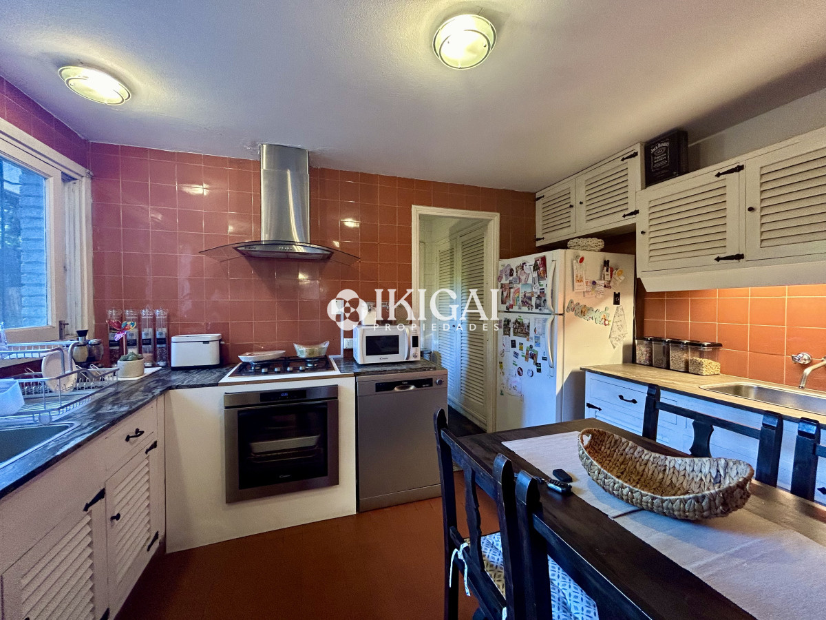 Casa ID.126 - VENTA DE CASA DE 3 DORMITORIOS Y 2 BAÑOS, CANTEGRIL PUNTA DEL ESTE 