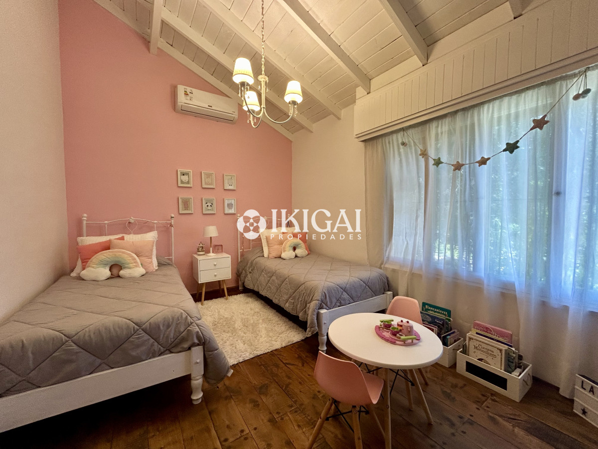 Casa ID.126 - VENTA DE CASA DE 3 DORMITORIOS Y 2 BAÑOS, CANTEGRIL PUNTA DEL ESTE 