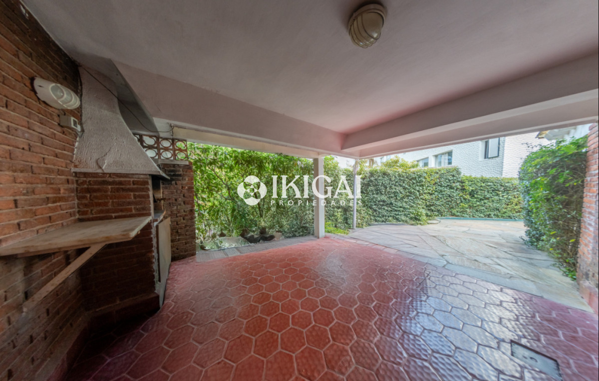 Casa ID.944 - VENTA DE CASA 2 DORMITORIOS Y 2 BAÑOS, PLAYA MANSA PUNTA DEL ESTE 