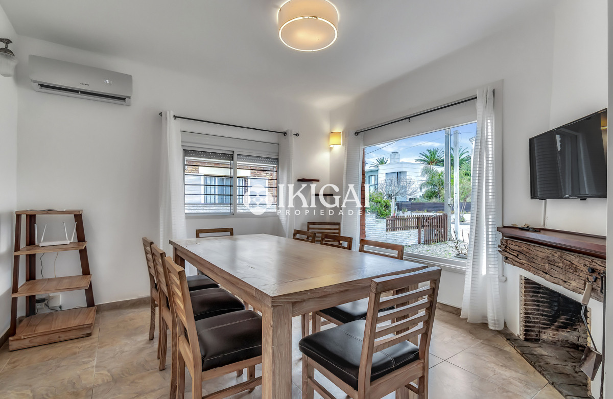 Casa ID.43 - Venta casa de 7 dormitorios y piscina en la peninsula 