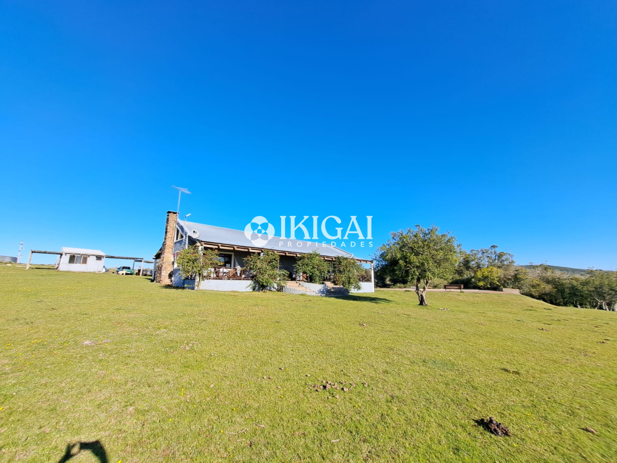 Chacra ID.67 - VENTA DE CHACRA EN PUEBLO EDEN 10 HS 3 DORMITORIOS 3 BAÑOS 1 SUITE